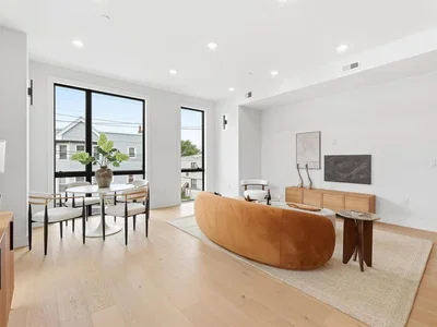 Salon; parquet, lumière naturelle, style moderne