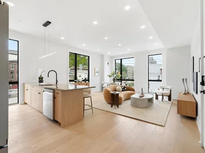 Salon; vue, parquet, lumière naturelle, style moderne, électroménager
