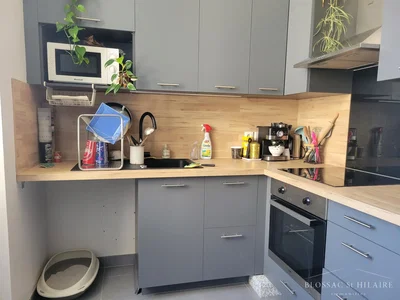 Kuhinja; kuhinjski aparati, pločice, renoviran, prirodno svjetlo