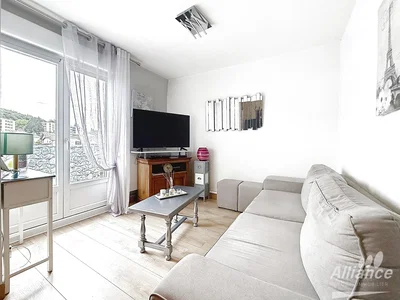 Living room; natural light, modern style