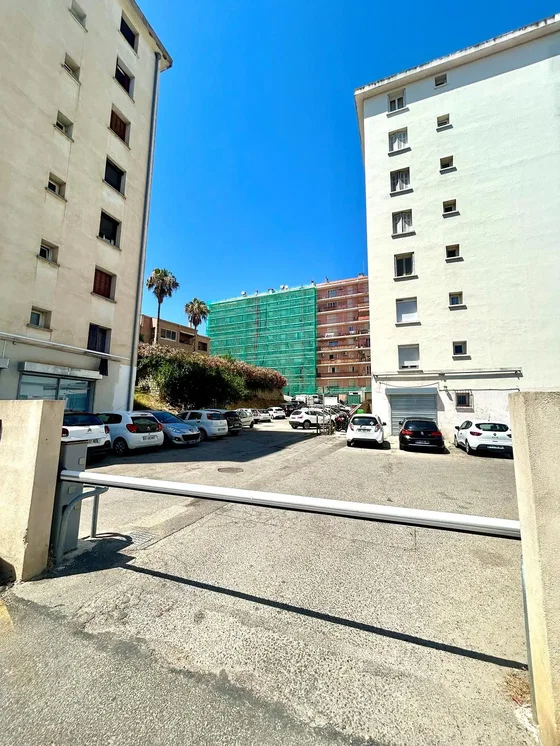 House and surroundings