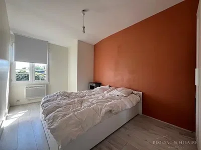 Spavaća soba; prirodno svjetlo, pločice