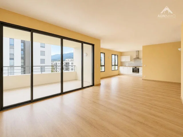 Sala de estar; chão de madeira, luz natural, vista