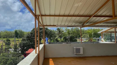 Balcon; vue, lumière naturelle