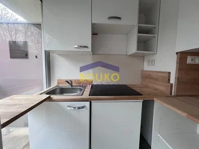 Kuhinja; kuhinjski aparati, prirodno svjetlo