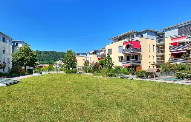 Haus und umgebung; blick, tageslicht