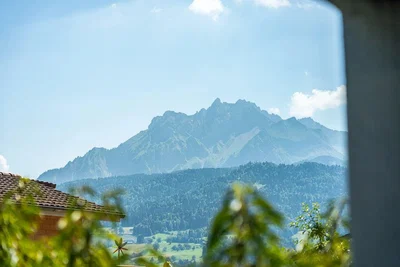 Balcon; vue, lumière naturelle