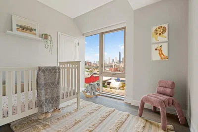 Chambre d'enfant; vue, lumière naturelle