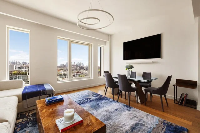 Wohnzimmer; blick, tageslicht, moderner stil, holzboden