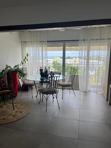 Living room; view, tile floor, natural light