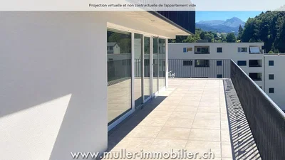 Terrasse; blick, tageslicht, fliesenboden