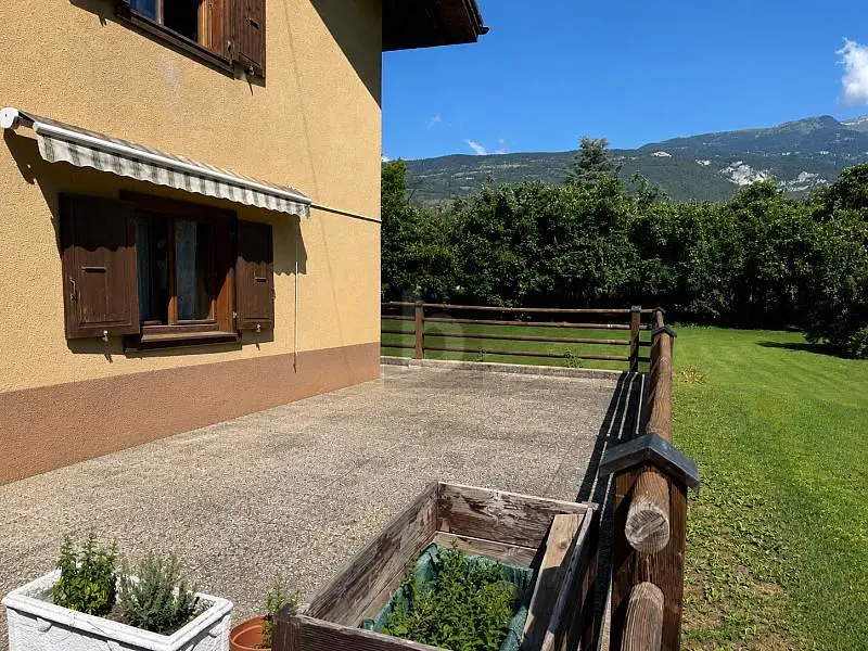 Terasa; pogled, prirodno svjetlo