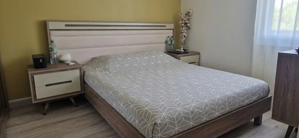 Bedroom; wood floor, natural light