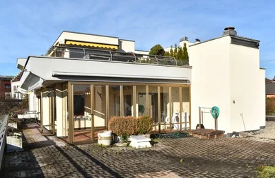 Casa e dintorni; vista, luce naturale