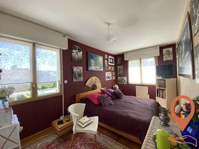 Schlafzimmer; tageslicht, rustikaler stil