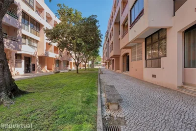 Kuća i okolina