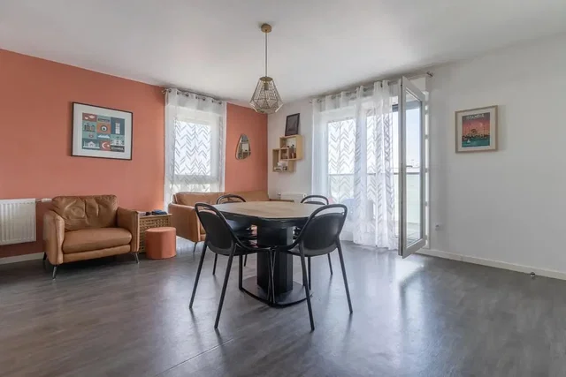 Wohnzimmer; tageslicht, moderner stil