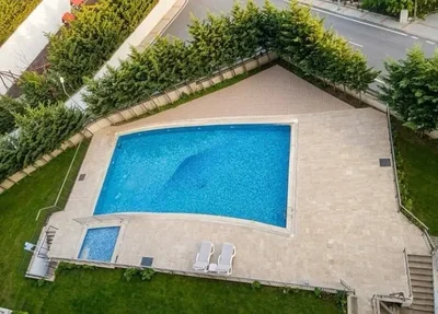 Kuća i okolina; prirodno svjetlo