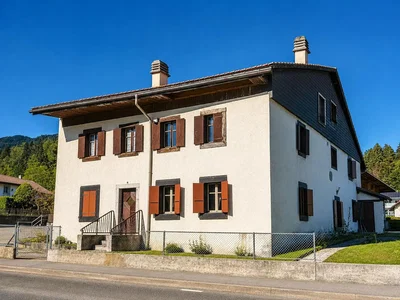 House and surroundings