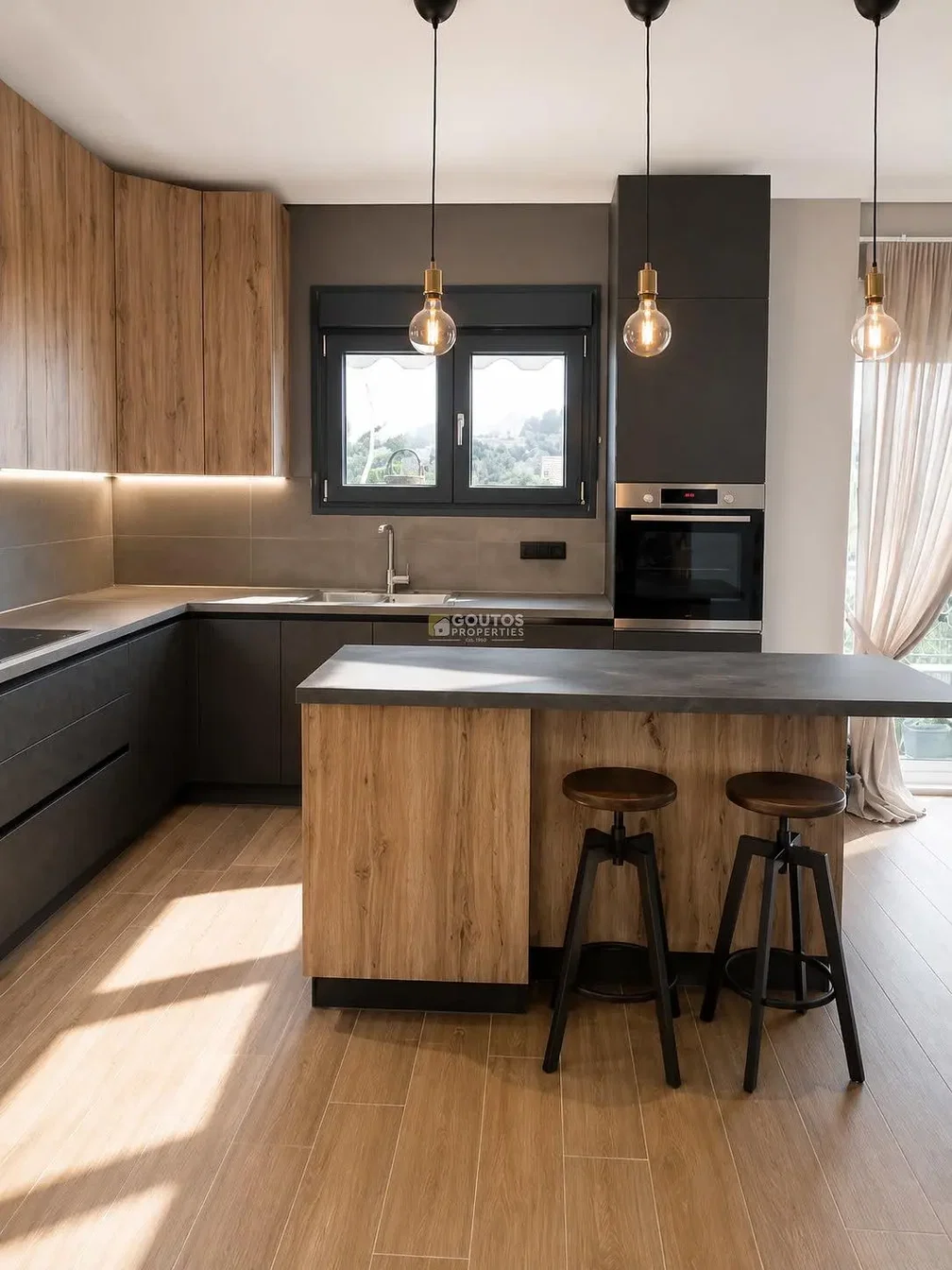 Cuisine; électroménager, lumière naturelle, style moderne, parquet