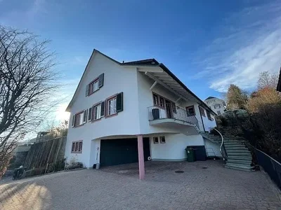 Haus und umgebung