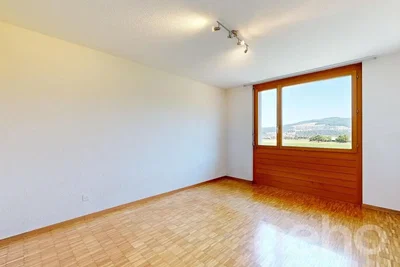Salon; vue, lumière naturelle, carrelage
