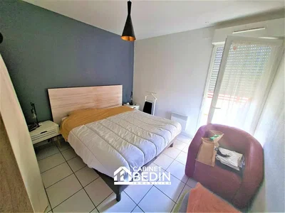 Schlafzimmer; tageslicht, fliesenboden