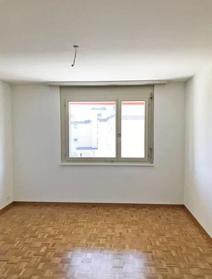Altro; pavimento in legno, luce naturale, necessita ristrutturazione