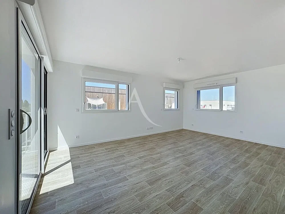 Living room; natural light, wood floor