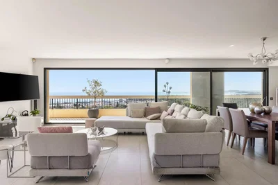 Oturma odası; manzara, doğal ışık, modern stil