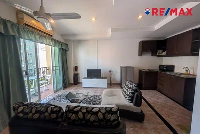 Oturma odası; doğal ışık, modern stil, mutfak aletleri
