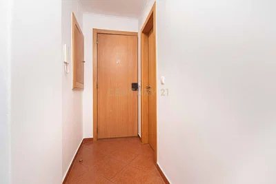 Šatna; dlažba