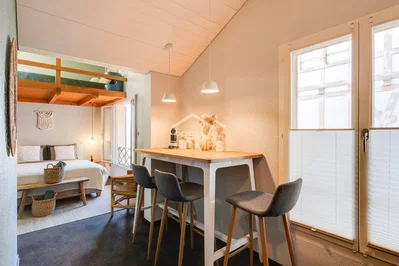 Schlafzimmer; tageslicht, moderner stil