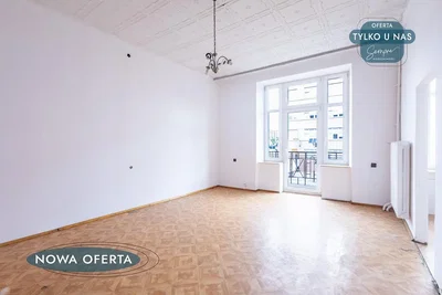 Autre; parquet, lumière naturelle