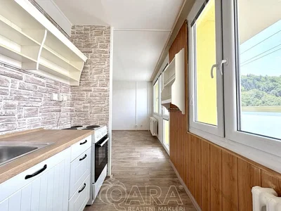 Küche; küchengeräte, tageslicht, holzboden