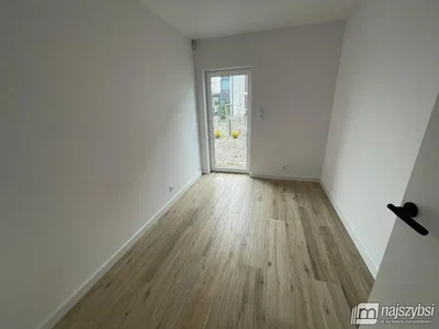 Other; wood floor, natural light