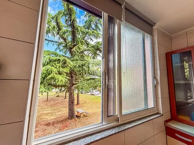Cuisine; vue, carrelage
