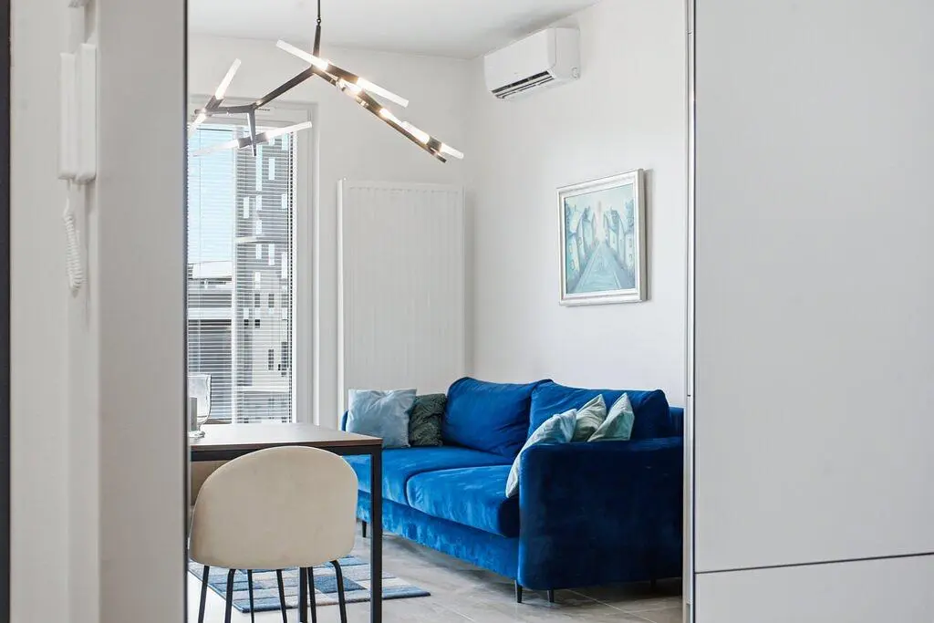 Wohnzimmer; blick, tageslicht, moderner stil