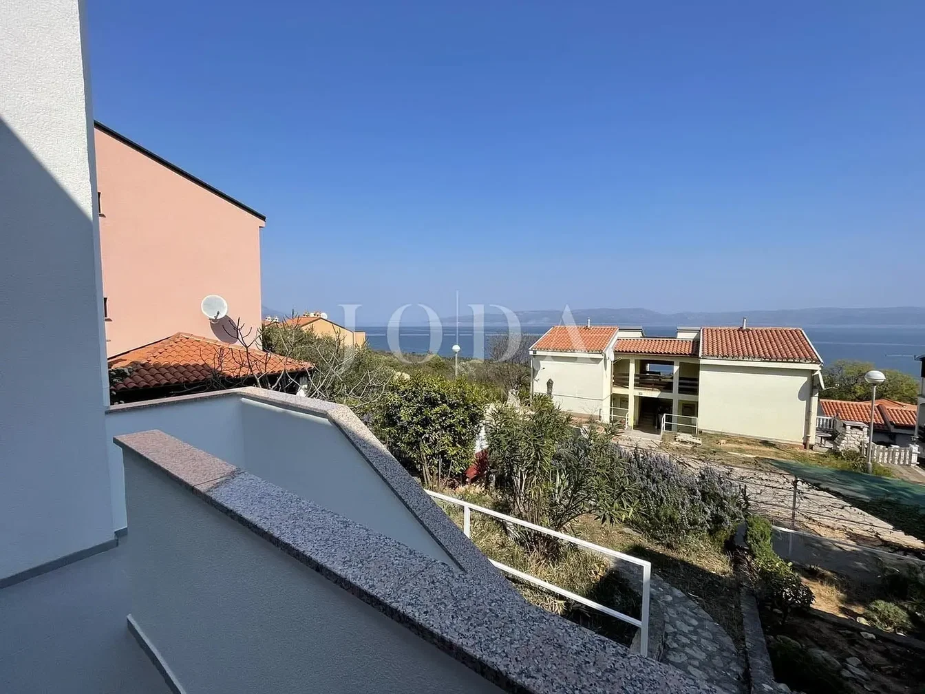 Terrazza; vista, luce naturale