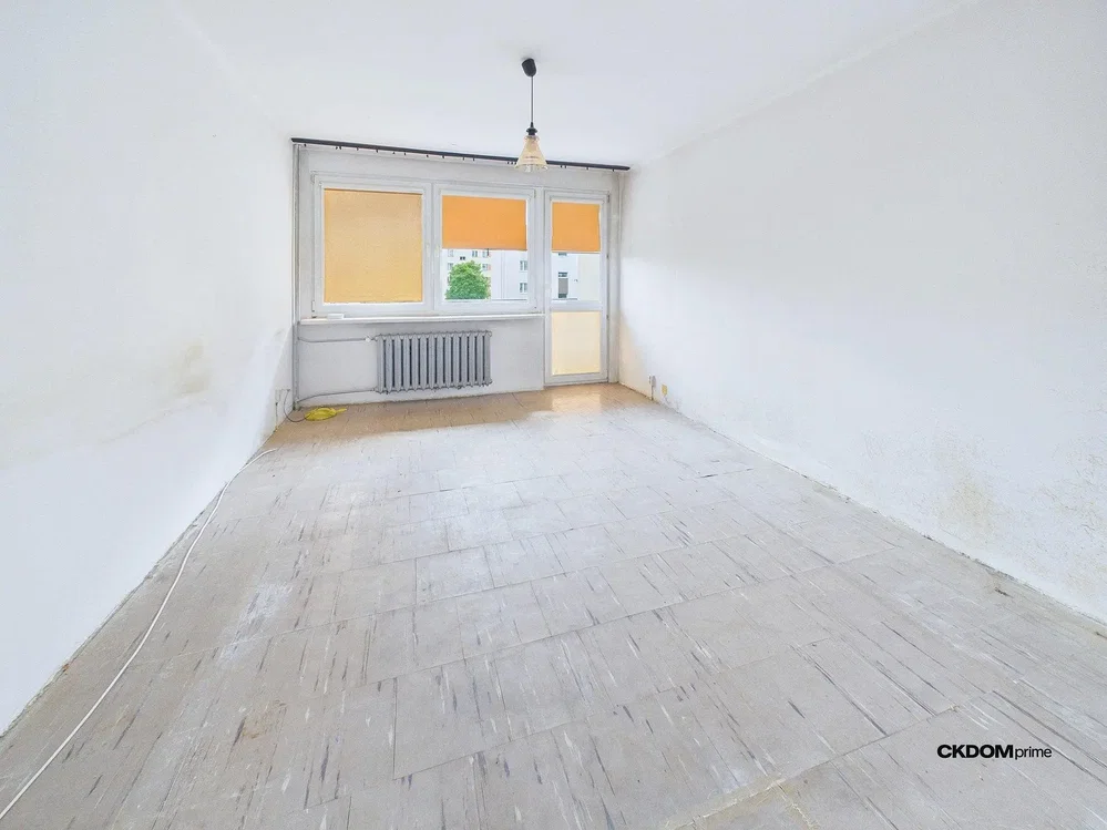 Ostatní; nutná rekonstrukce, přirozené světlo