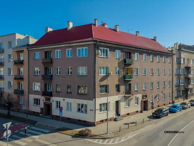 Kuća i okolina