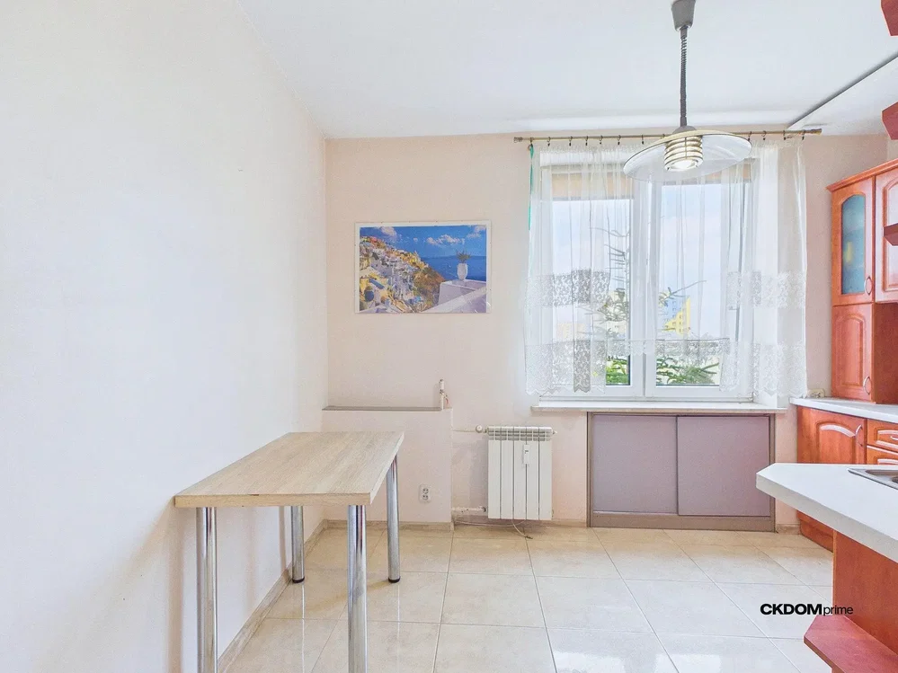 Living room; wood floor, natural light