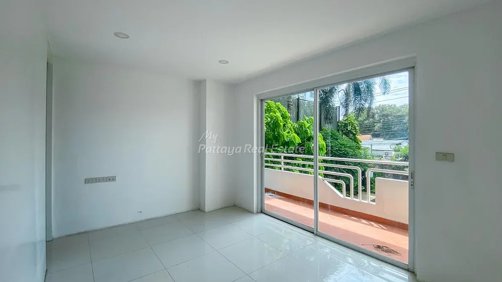 Other; tile floor, natural light, view