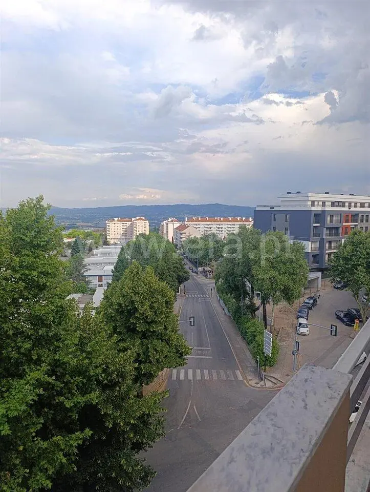 Balkon; výhled, přirozené světlo
