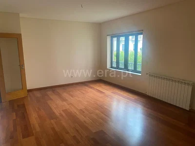 Autre; parquet, lumière naturelle