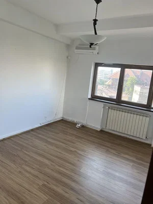Living room; wood floor, natural light