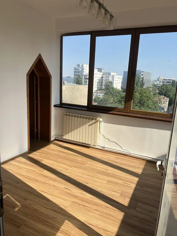 Bedroom; view, wood floor, natural light