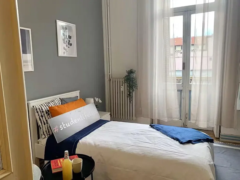 Quarto; luz natural, estilo moderno