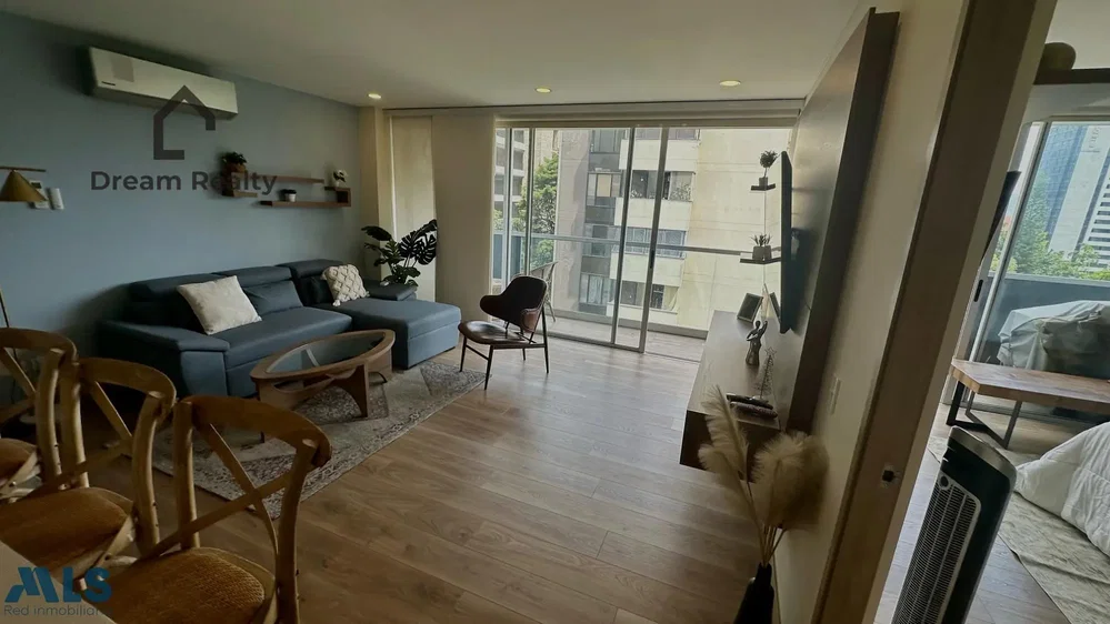 Salon; vue, lumière naturelle, style moderne, parquet