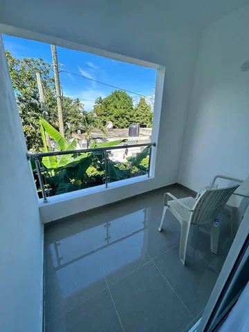 Balkon; blick, fliesenboden, tageslicht
